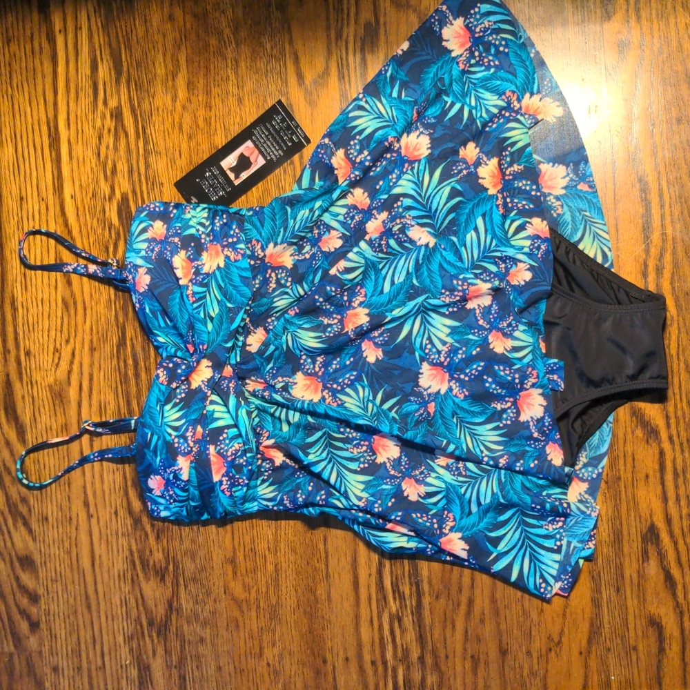 Shore shape swim suit
